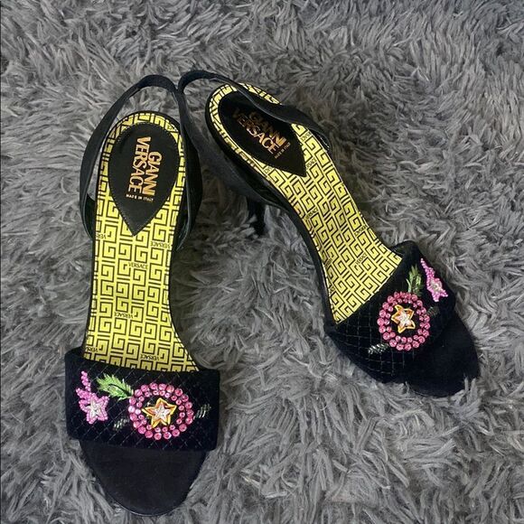 VERSACE WOMENS SHOE gianni versace by donatella Versace VINTAGE Sz 37.5 NC italy - Picture 1 of 8